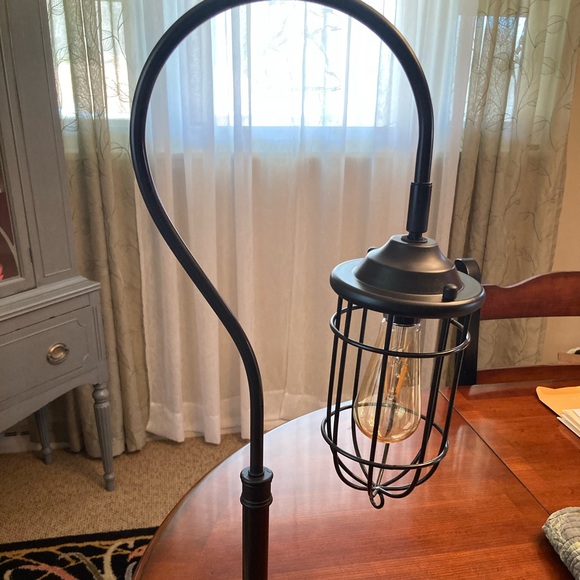 Other - Samsula 24” Arched Table Lamp. Dark Bronze. Perfect condition.